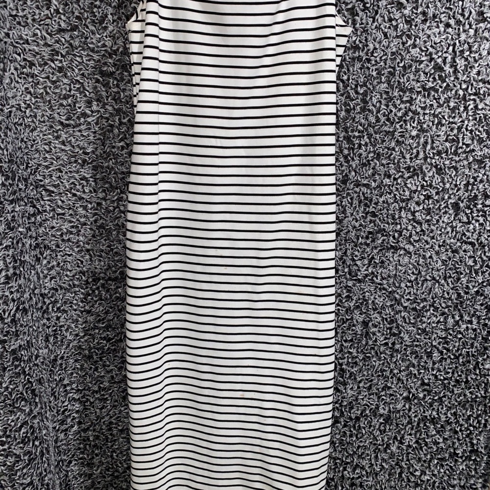 Pencil skirt
